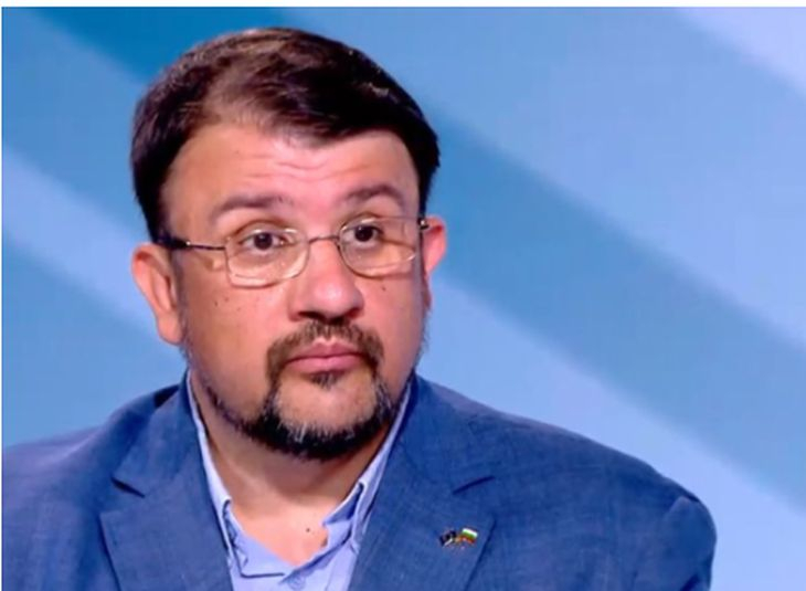 Виктор Димчев след издънката на Ананиев в bTV: Пране, сушене и гладене 3 в 1