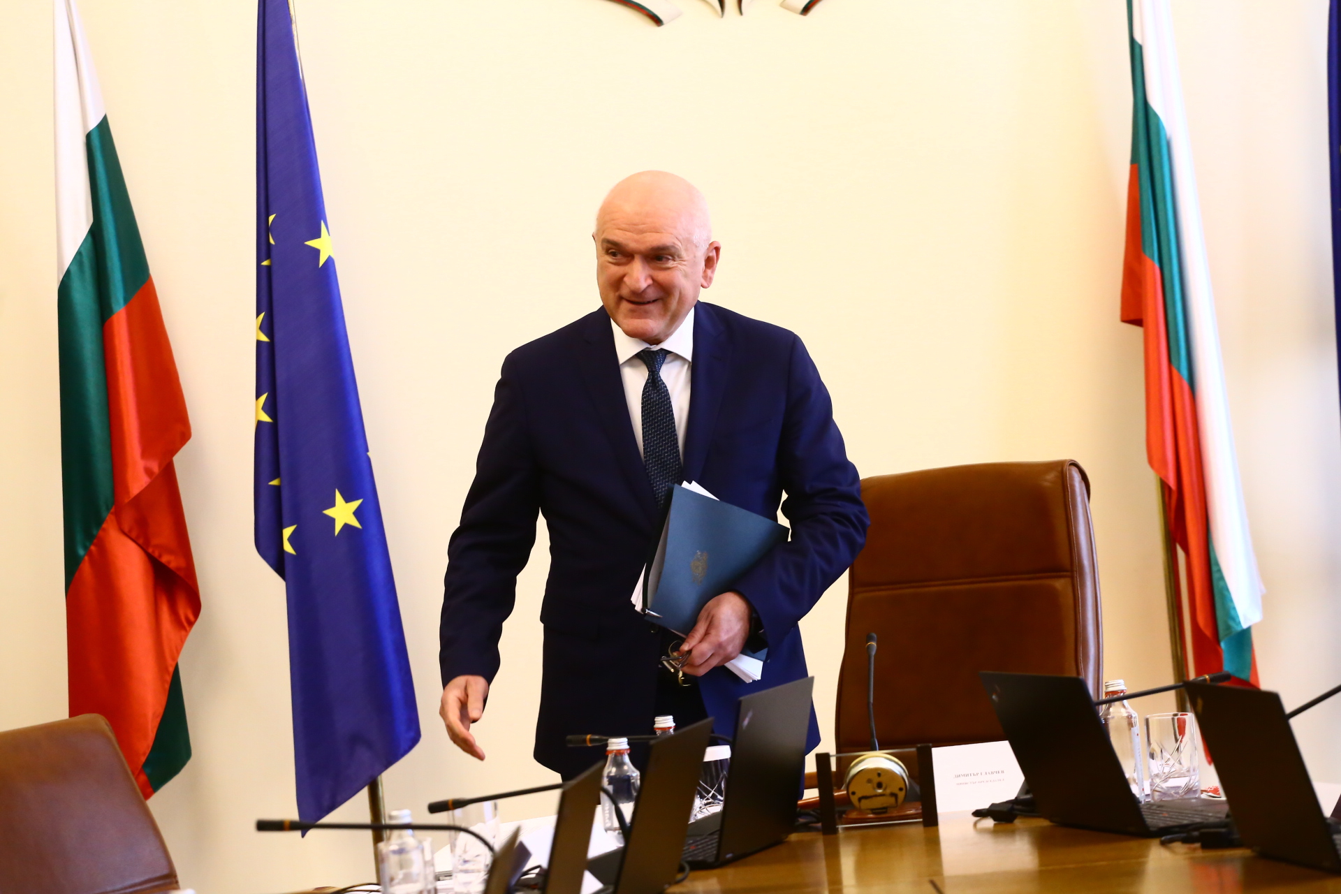 Главчев смая с признание, на ход е Радев ВИДЕО
