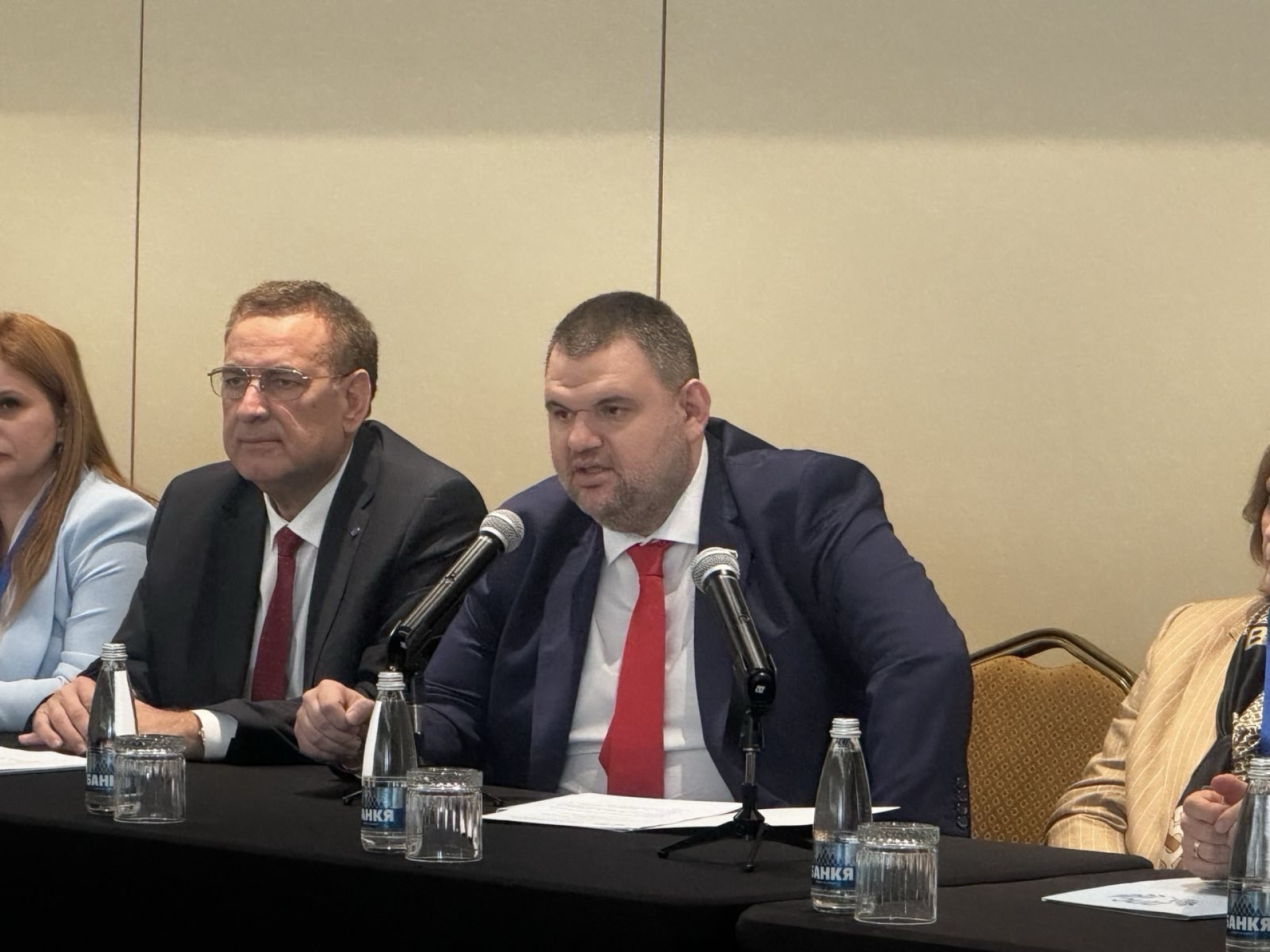 Централният съвет на ДПС реши: Отиваме на избори с млади и подготвени хора, за едно ново начало в името на хората