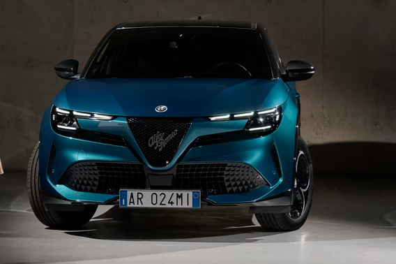 Скандал разтърси Италия, Alfa Romeo преименува електромобила си