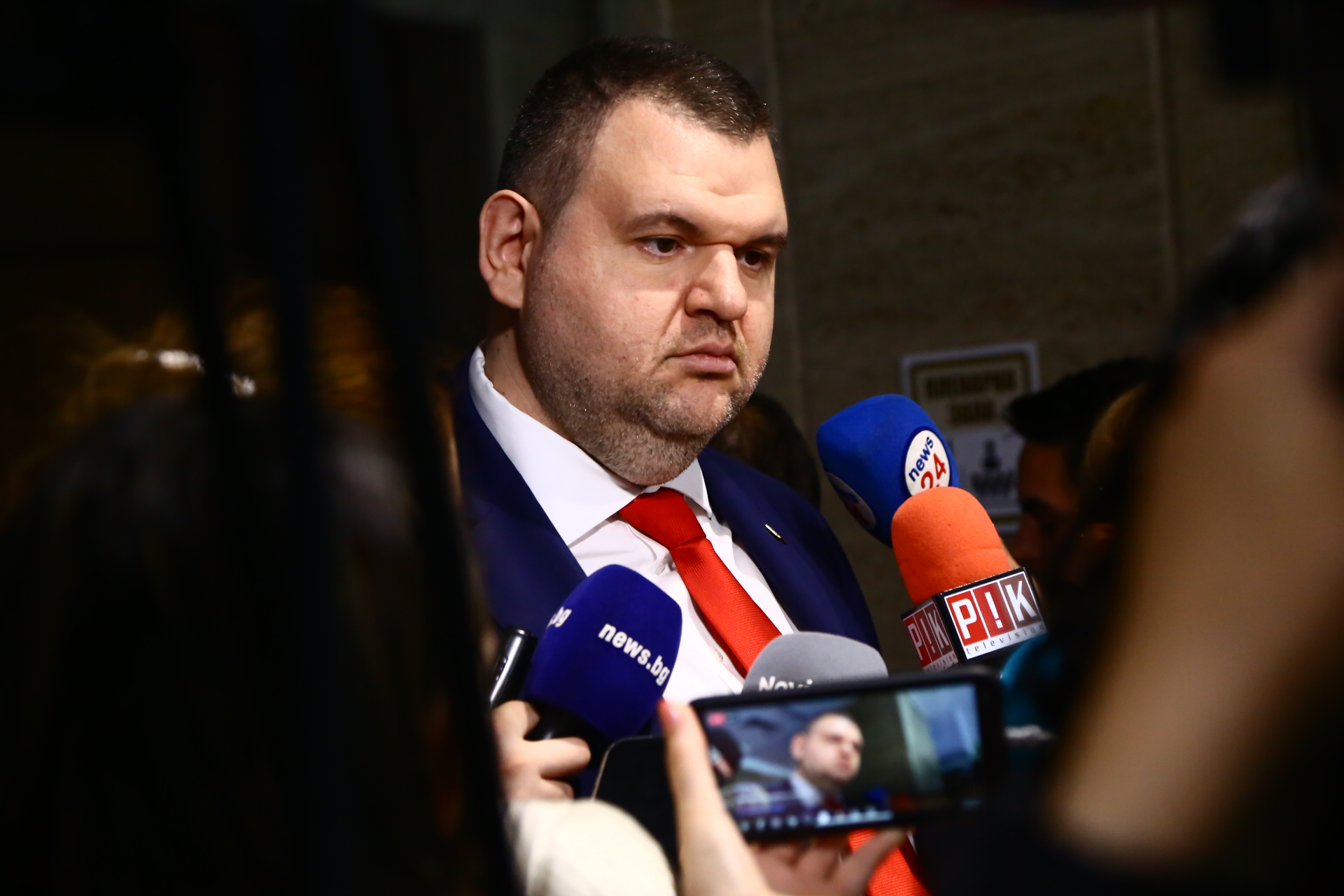 Пеевски: Тепърва имам да кажа много за президента и за кръга около него