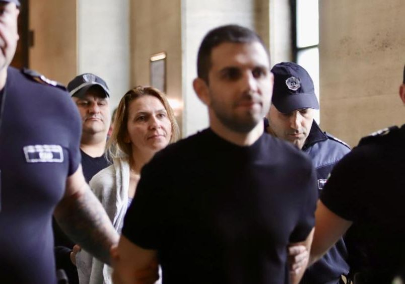 Лъснаха още скандални разкрития за аферата в агенция "Митници" ДОКУМЕНТИ
