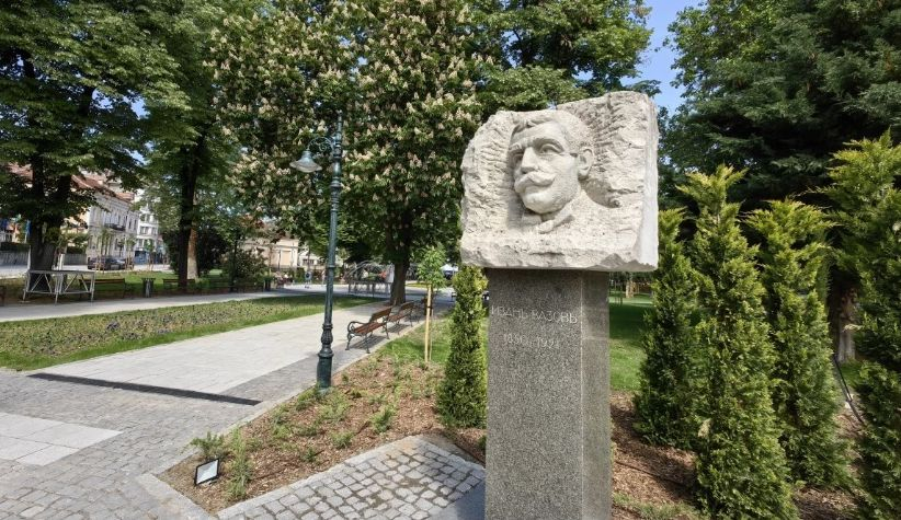 Всички онемяха! Градската градина в Пловдив се превърна в... СНИМКИ