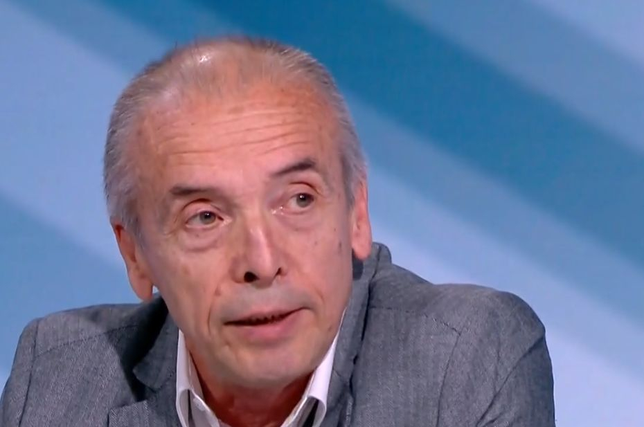 Доц. Мангъров попари с думи след смъртоносния ад, сковал България! Спасението е... 