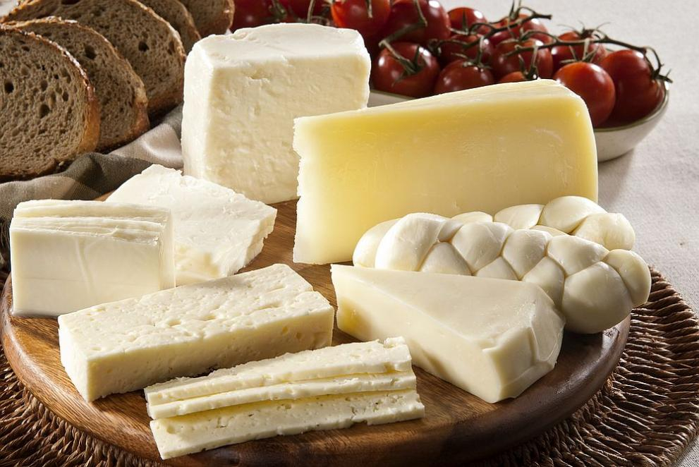 Фермер каза бруталната истина: В България мляко няма! Няма и да има скоро!