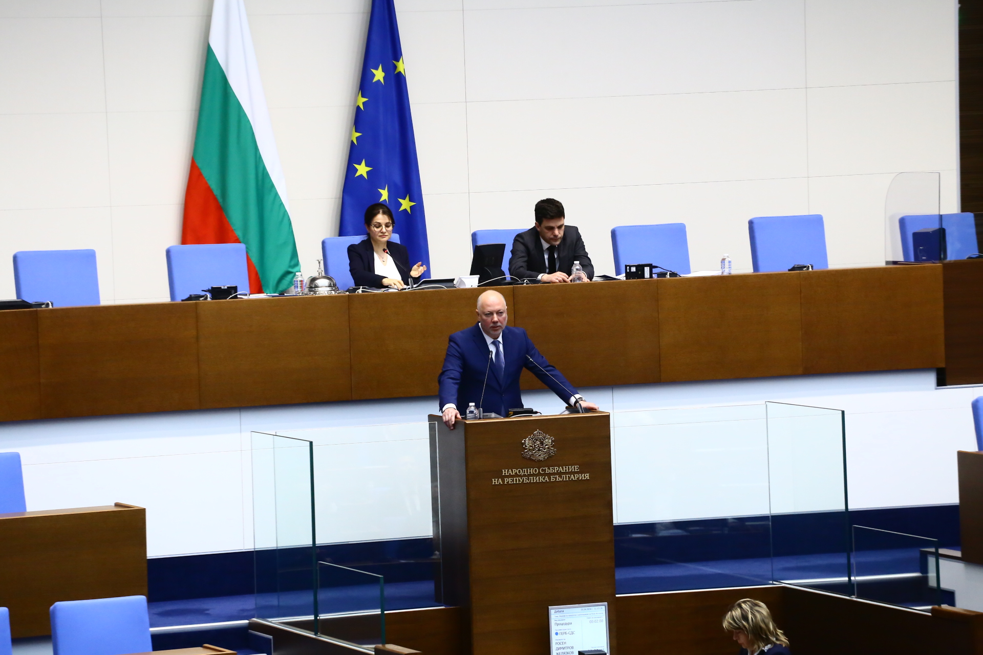 През сълзи и аплодисменти: Решиха съдбата на Росен Желязков БЛИЦ TV