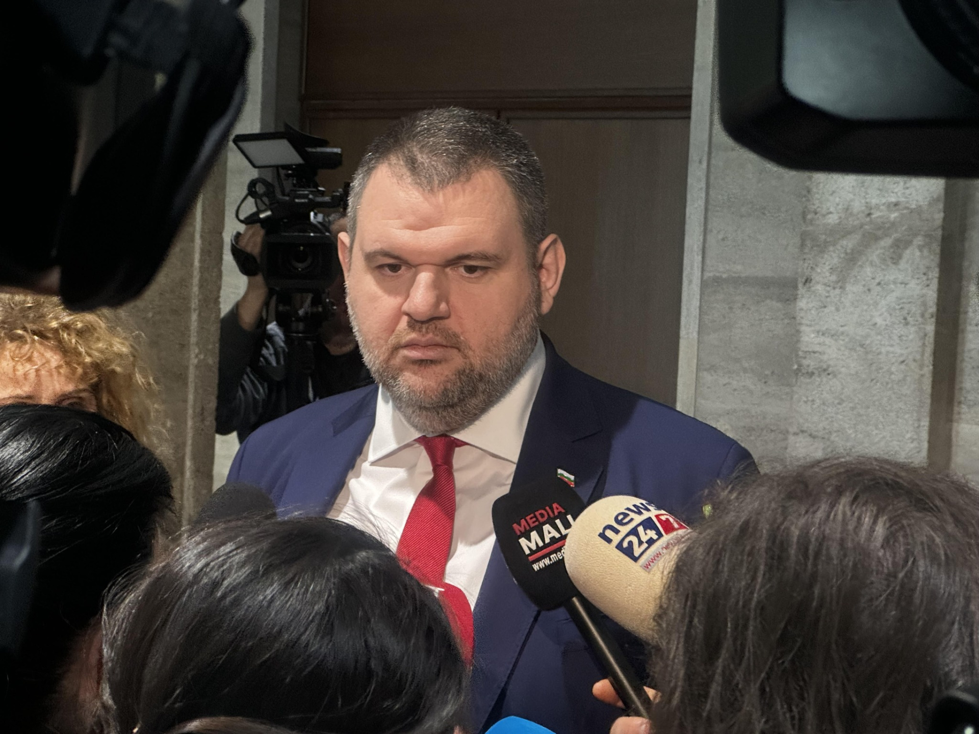  Пеевски: Несъбираемото се събра. Честито на коалицията на пудела. Подценяват народа, хората ще ги накажат