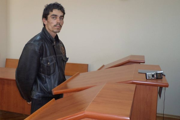 Ивелин срещна случайно Пенка край Троян, изнасили я и после я уби!