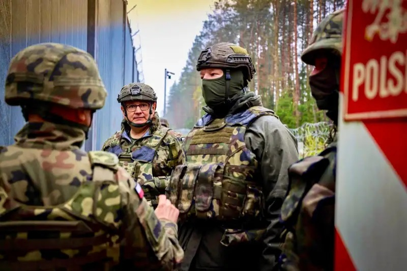 Става напечено: Поляците разгърнаха механизирана дивизия до Калининград