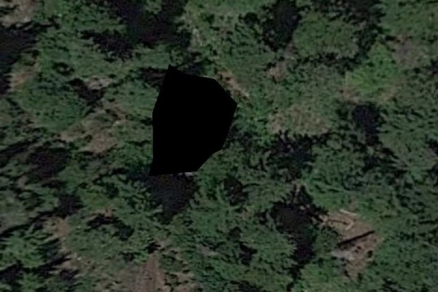 Загадъчно: 250-километрова дупка е затъмнена в Google Maps и се случват странни неща 
