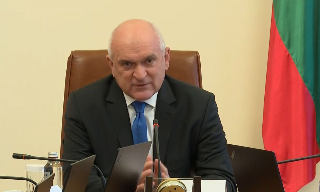 Главчев даде пример на политиците, на днешния Велики вторник реши да...
