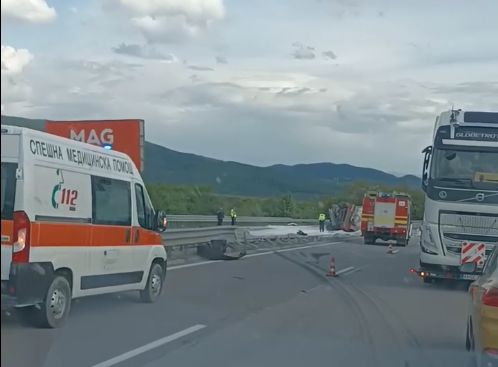 Първа версия за адското меле на АМ "Тракия"! Оказа се, че ... 