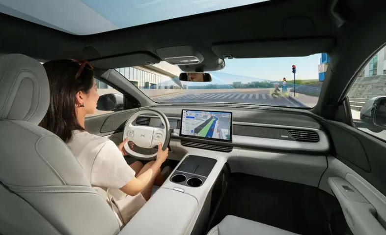 По-евтин от Tesla: Мощен ел. кросоувър навлезе на европейския пазар СНИМКИ