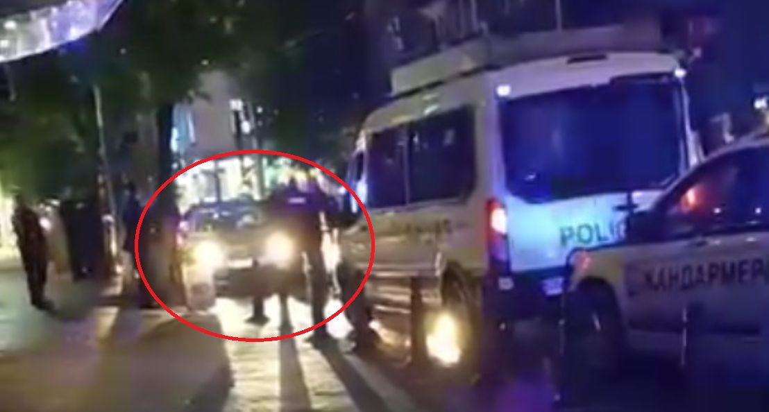 Първо ВИДЕО от среднощния екшън с кандидат за депутат в София