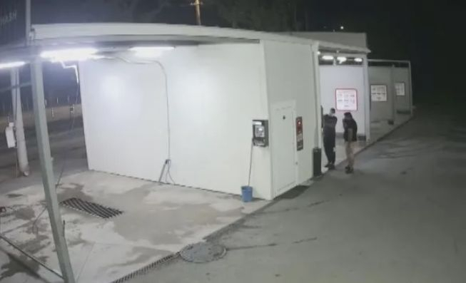 Обир на оживено място в София, аутфитът на бандитите ще ви шокира СНИМКА