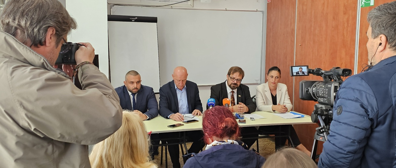 "Строители" изнудват възрастни хора по много грозна схема