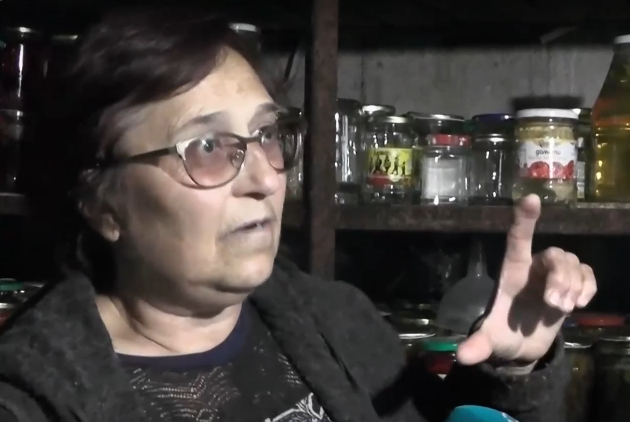 Направи си сам: Леля Филка каза цената на буркан компот ВИДЕО
