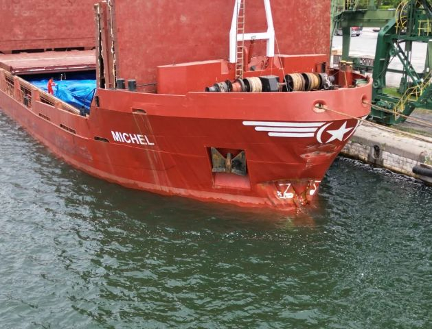 Първи официални подробности за екшъна в Черно море и пристигналия у нас кораб СНИМКИ