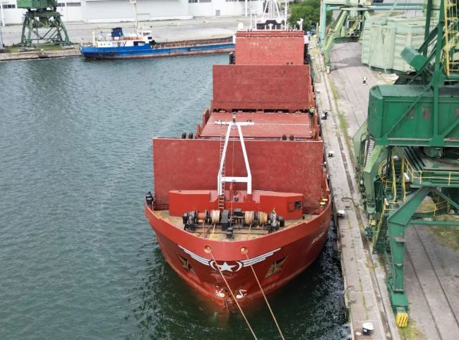 Първи официални подробности за екшъна в Черно море и пристигналия у нас кораб СНИМКИ