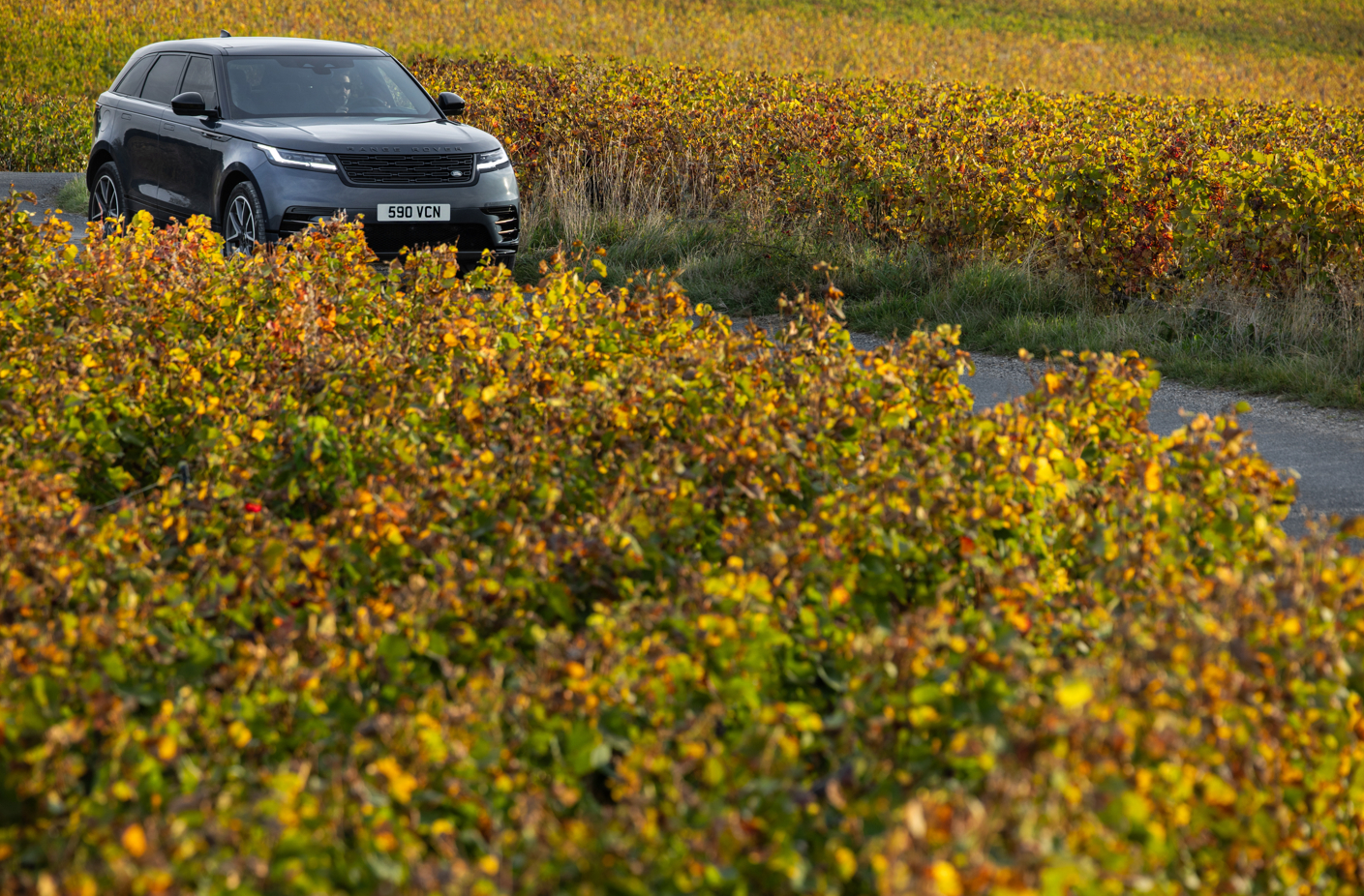 Range Rover Velar: Увеличен комфорт и благосъстояние 