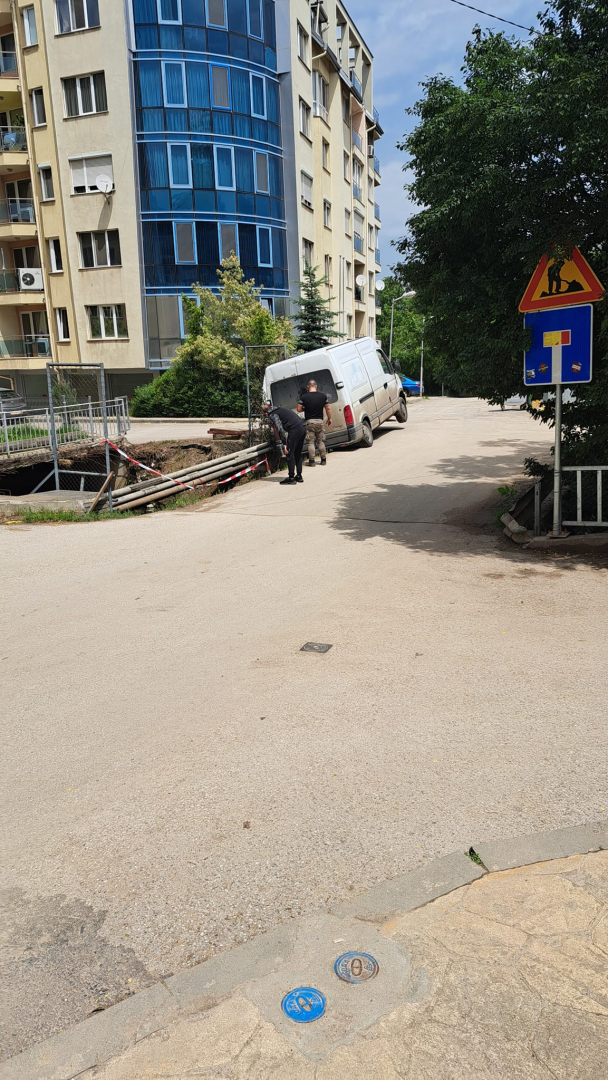 Пропаднал мост до строеж в баровски квартал в София взе първа жертва СНИМКИ