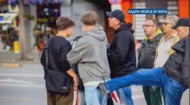 Екшън на протеста срещу безумията на Терзиев в центъра на София, хвърчат юмруци и ритници ВИДЕО 