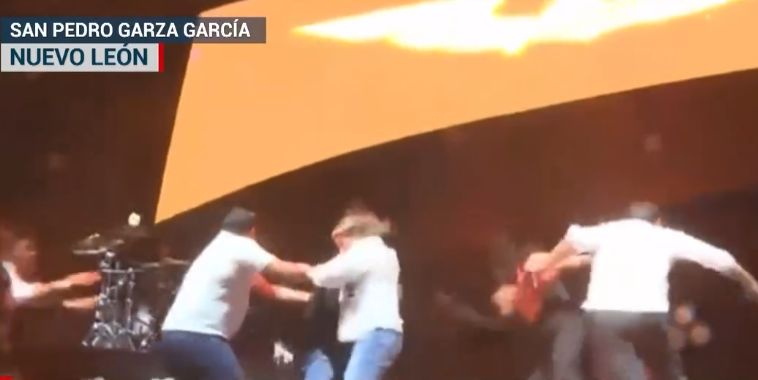 Жестока трагедия на концерт на известна група, спасители броят труповете ВИДЕО 