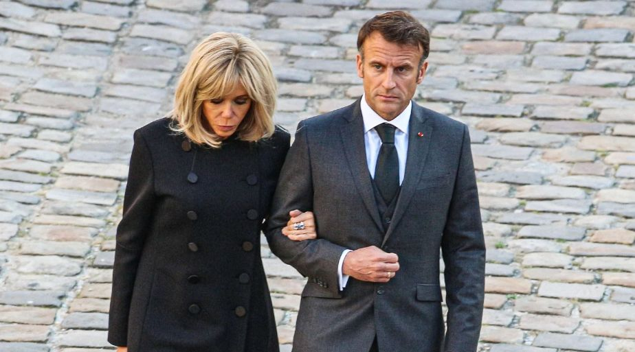 Брижит Макрон седи на трон от 10 млн. евро, зад гърба й има истинска империя
