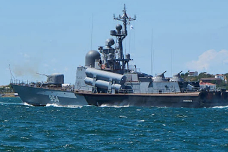 Русия със спешни маневри с ракетни катери  в Черно море