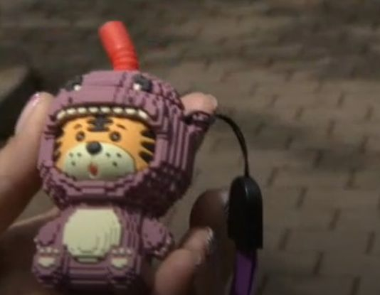 Електронни цигари като играчки плъзнаха в мрежата!
