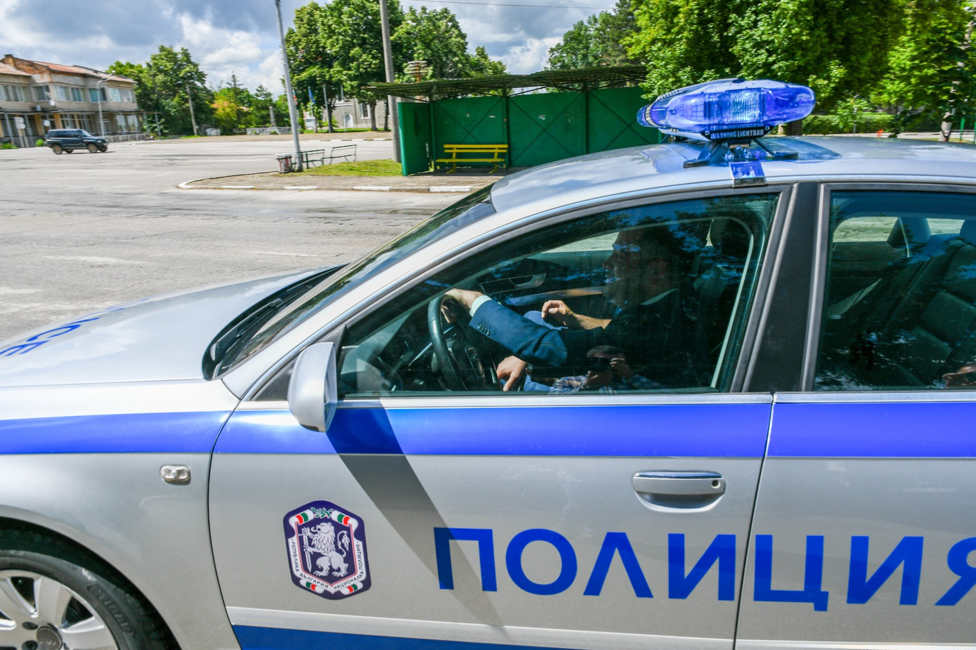 Шефът на МВР се метна на патрулката и... СНИМКИ 