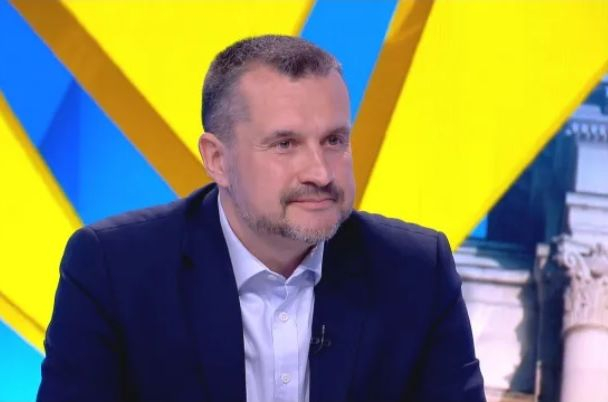 Калоян Методиев: Нинова показа, че Борисов е злото и проблемът на България