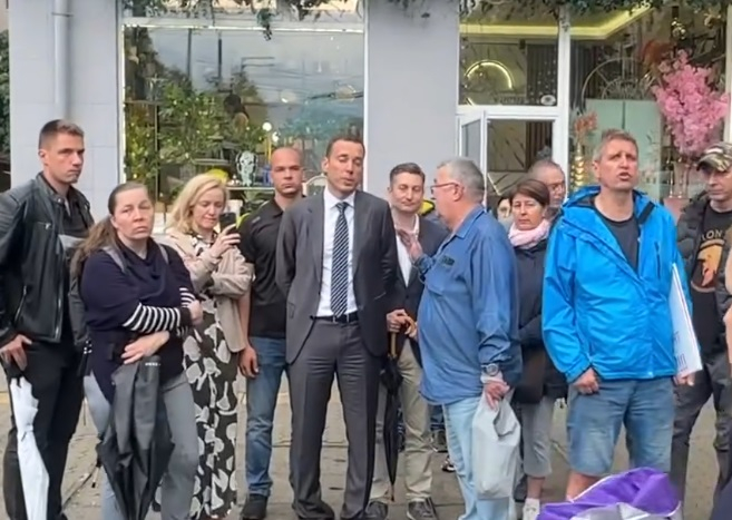 Народната любов залива Васил Терзиев ВИДЕО 