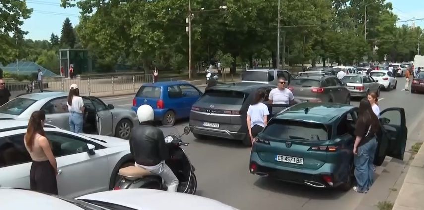 Цяла България замръзна! Сензационни КАДРИ