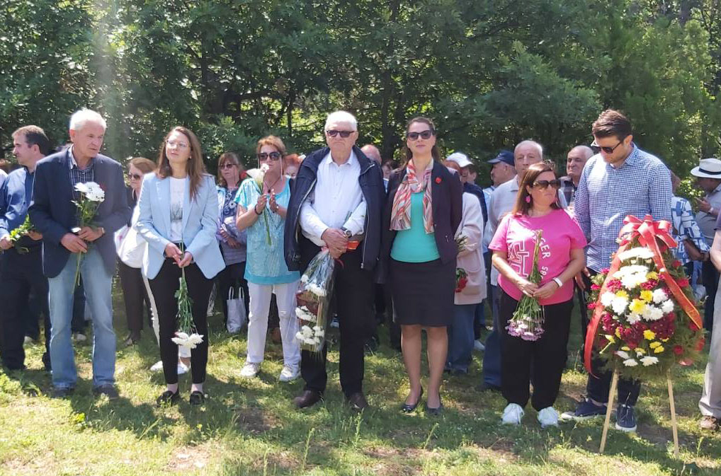 Активисти и симпатизанти на БСП почетоха паметта на партизаните от отряд „Народен юмрук“