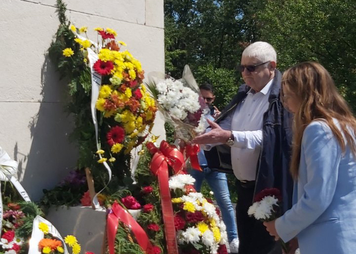 Активисти и симпатизанти на БСП почетоха паметта на партизаните от отряд „Народен юмрук“