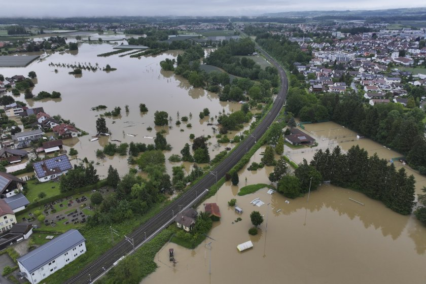 Германия е под вода СНИМКИ