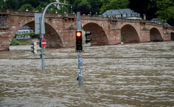 Германия е под вода СНИМКИ