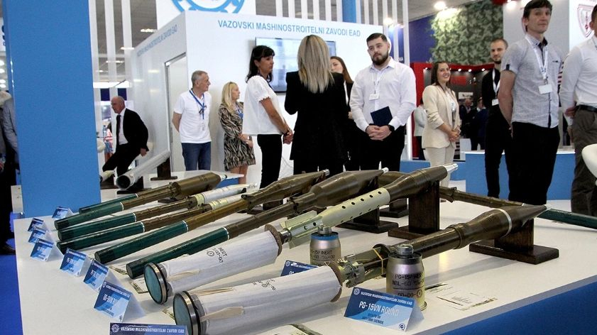 Всяка армия си мечтае за тази военна техника, показаха я и на Радев СНИМКИ