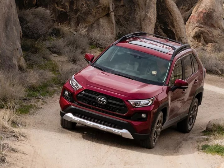 Втора ръка: Четири големи джипа на цената на малкия Toyota RAV4