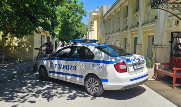 Не съм терорист: Пиян украинец изкара акъла на варненци СНИМКИ 