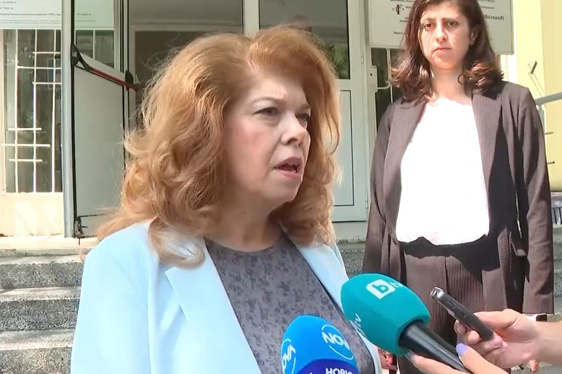 И вицепрезидентът си отвися пред урната, попари с песимистична прогноза ВИДЕО