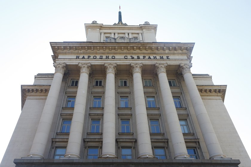 Днес е крайният срок, в който всички РИК трябва да предадат изборните книжа в ЦИК