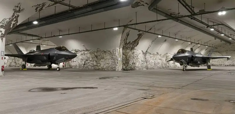 СНИМКИ на изтребители F-35A на норвежките ВВС в подземни убежища