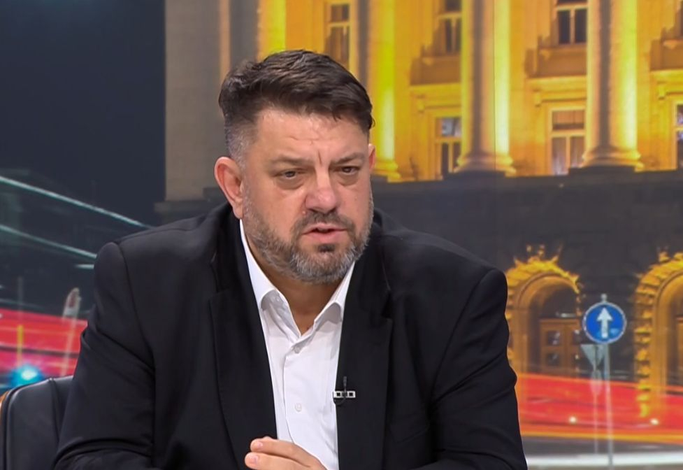 Новият шеф на БСП заговори за странни решения на Нинова, каза ще се цани ли за пълен мандат 