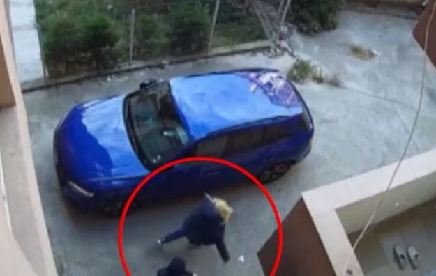 Посред бял ден пребиха брутално с крик бизнесдама в центъра на Благоевград, а после...