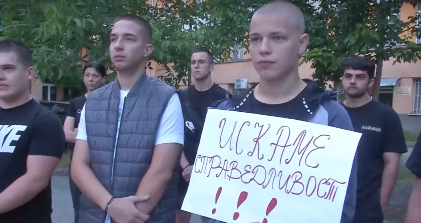 Извънредни новини за Стефчо, прострелян от полицай в Плевен