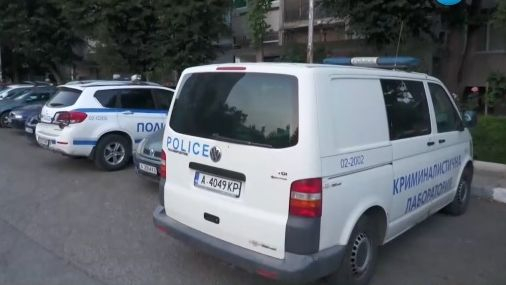 Ужасът в Бургас! Детето на пастрока, който закла жена си и се самоуби, разказало, че...