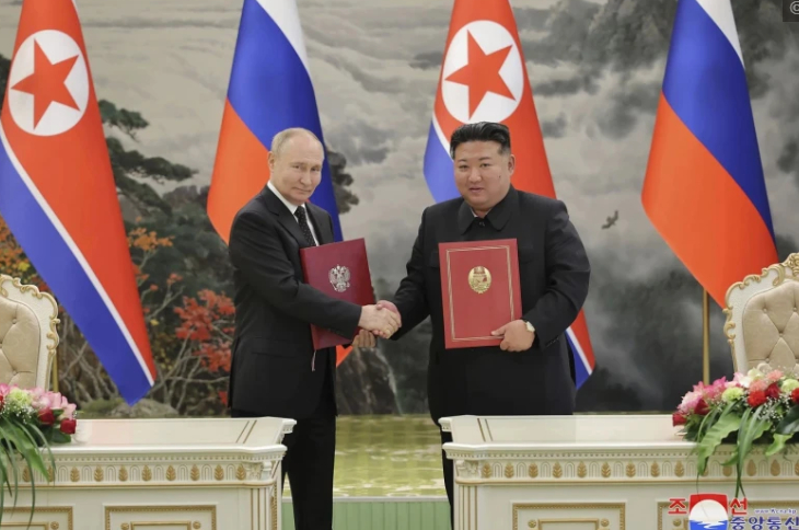 AP гръмна с новина какво постигна Путин след като бе на гости на Ким в Северна Корея