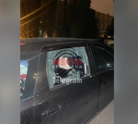 Експлозии в Белгород тази нощ, дрон се вряза в многоетажна сграда СНИМКИ